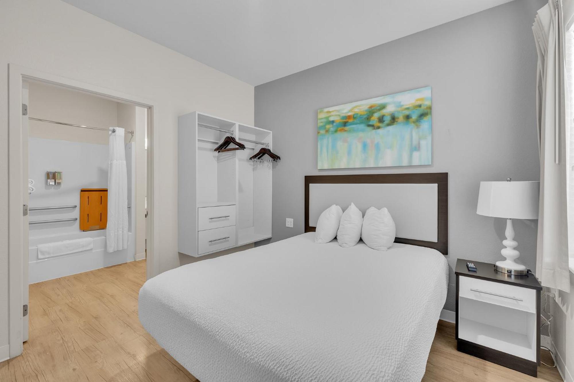 Simplicity At The Rim 1106 I Comfy 2 Bed 2 Bath Apartment San Antonio